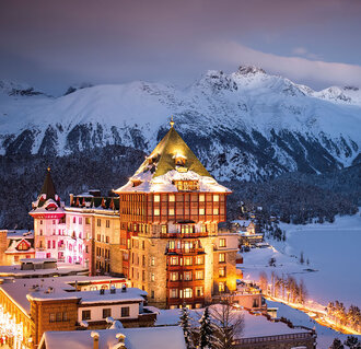 MARCHES DE NOEL AU TYROL ET LE TRAIN MYTHIQUE LE BERNINA EXPRESS