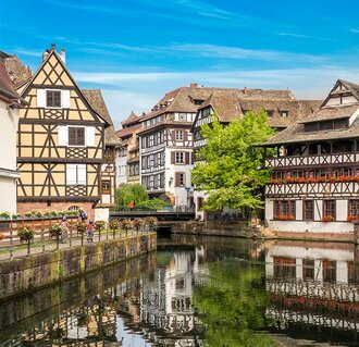 LA MAJESTUEUSE VALLEE DU RHIN ROMANTIQUE